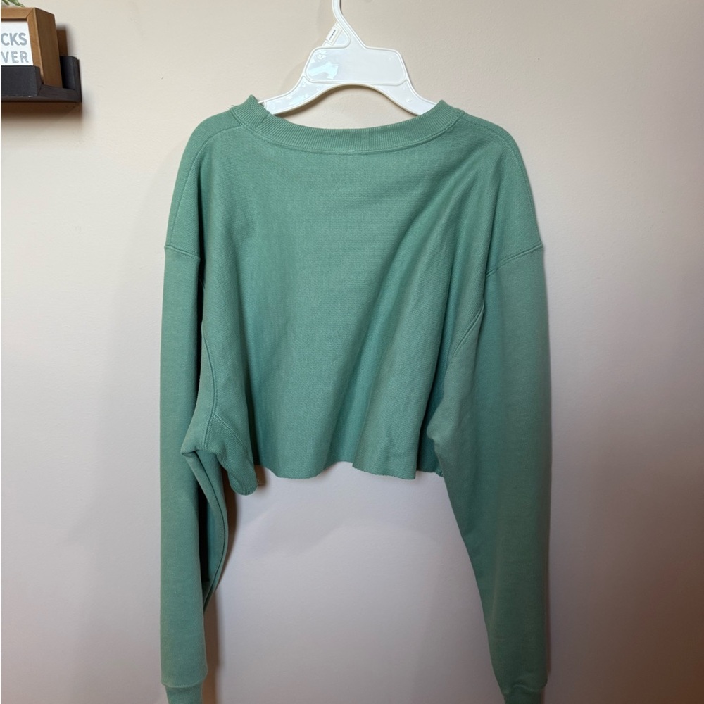 Champion Women's Mint Green Cropped Hoodie - Picture 2 of 3
